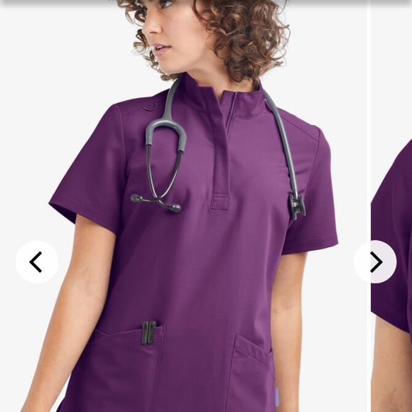 MOVEMENT ⭐️ butter soft  scrub set - Picture 2 of 14